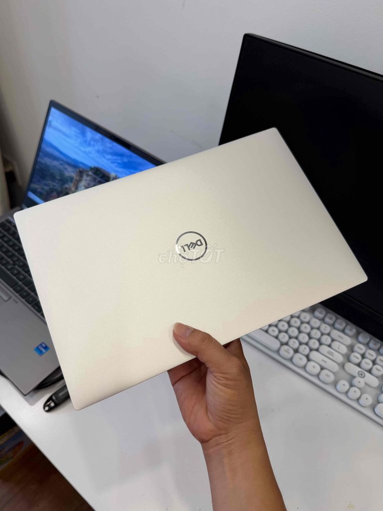 Dell Xps 9310 I7 1165G7 Ram 16G Ssd 512G FHD+ 99%. Mua bán Laptop tại Quận Tân Bình Tp Hồ Chí Minh được đăng bởi ĐẶNG HOÀNG PHÚC hình 1