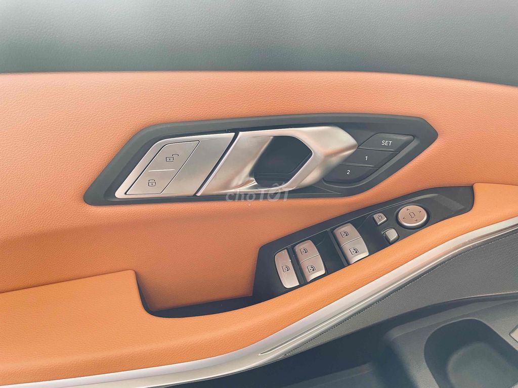 BMW 3 Series 2025 320i M Sport. Mua bán Ô tô tại Quận Bình Tân Tp Hồ Chí Minh được đăng bởi Hồ Nhật Anh hình 6