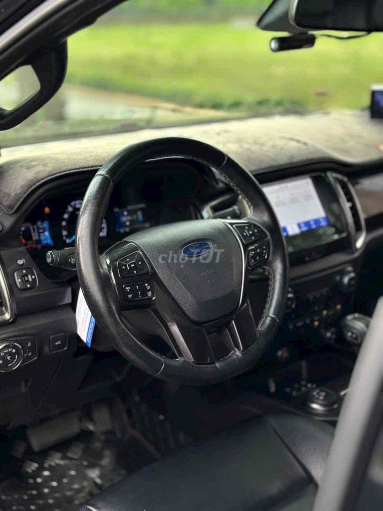 Ford Everest 2022 - 65000 km. Mua bán Ô tô tại Quận 7 Tp Hồ Chí Minh được đăng bởi Tài  hình 12