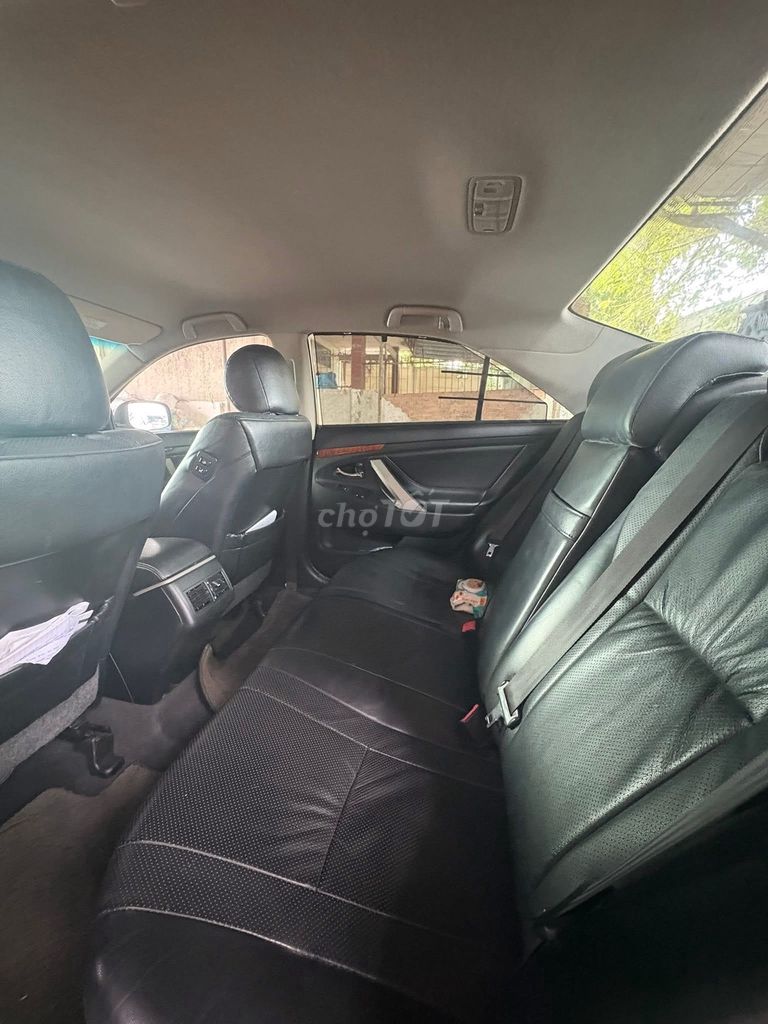 Toyota Camry 2010 3.5Q - 160000 km. Mua bán Ô tô tại Thành phố Biên Hòa Đồng Nai được đăng bởi Hải Yến Lê Ngọc hình 3