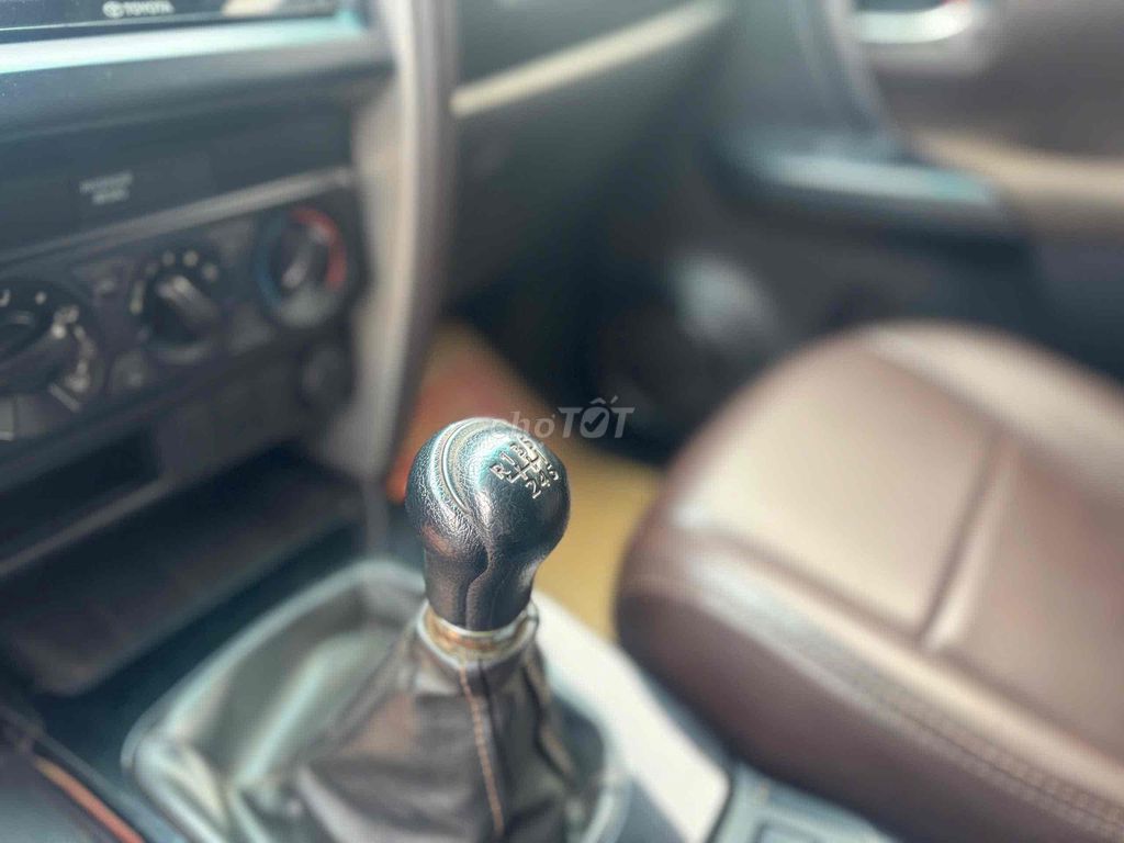 Fortuner 2020 2.4 Dầu - Sàn, còn thương thảo. Mua bán Ô tô tại Quận Gò Vấp Tp Hồ Chí Minh được đăng bởi Nguyễn An hình 7