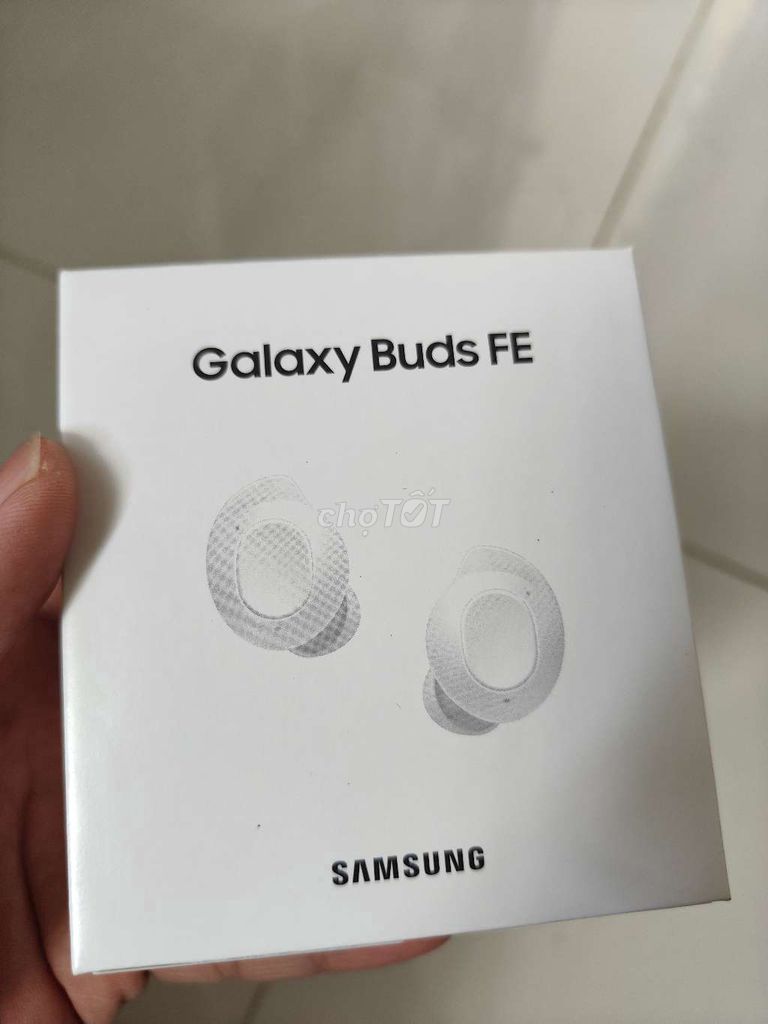 Tai nghe Bluetooth Buds FE