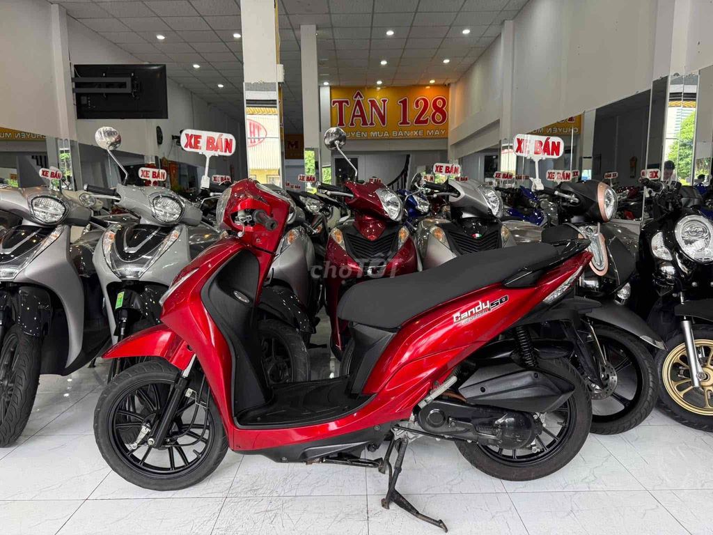 CANDY 50cc-2019. Xe Zin Êm Đẹp. Giấy Rạch Giá. Mua bán Xe máy tại Thành phố Rạch Giá Kiên Giang được đăng bởi XE MÁY CŨ TÂN 128 hình 2