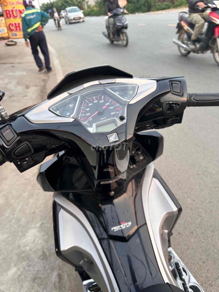 ab 2017 khoá khiển smk. Mua bán Xe máy tại Huyện An Lão Hải Phòng được đăng bởi Nguyễn Khánh hình 4