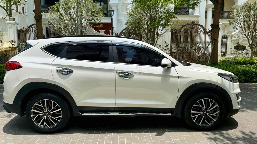 Cần bán Hyundai Tucson 2.0L 2020 máy Dầu Đặc biệt. Mua bán Ô tô tại Quận Nam Từ Liêm Hà Nội được đăng bởi Việt Khắc hình 7