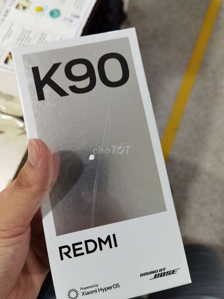 Xiaomi Redmi K90 256GB Trắng Mới. Mua bán Điện thoại tại Huyện Việt Yên Bắc Giang được đăng bởi Hoàng Karik hình 1