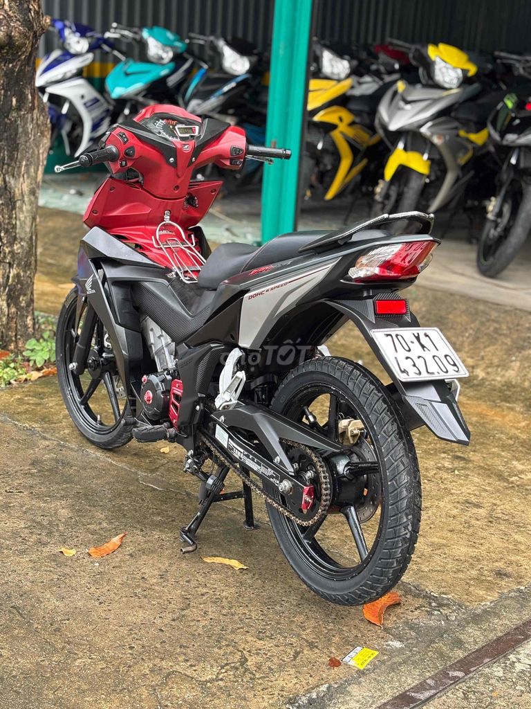Honda Winner Đỏ đen Thể thao. Mua bán Xe máy tại Thị xã Bến Cát Bình Dương được đăng bởi xe máy trả góp tín nghĩa  hình 8