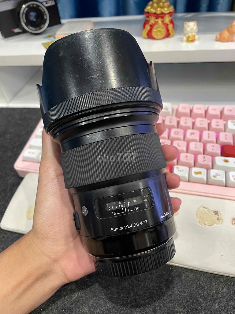 Thanh lý sigma 50 art. Mua bán Máy ảnh, Máy quay tại Quận Thanh Khê Đà Nẵng được đăng bởi ANDREW PHAN hình 1
