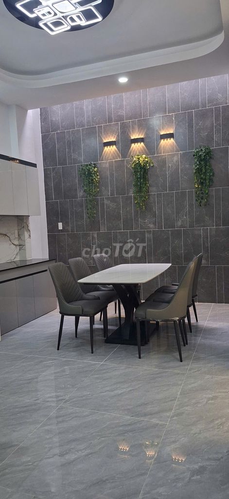 Nhà 4 tầng - HXH Đường 385, P.TNP A, Q.9 - 7,950 tỷ, nội thất đẹp