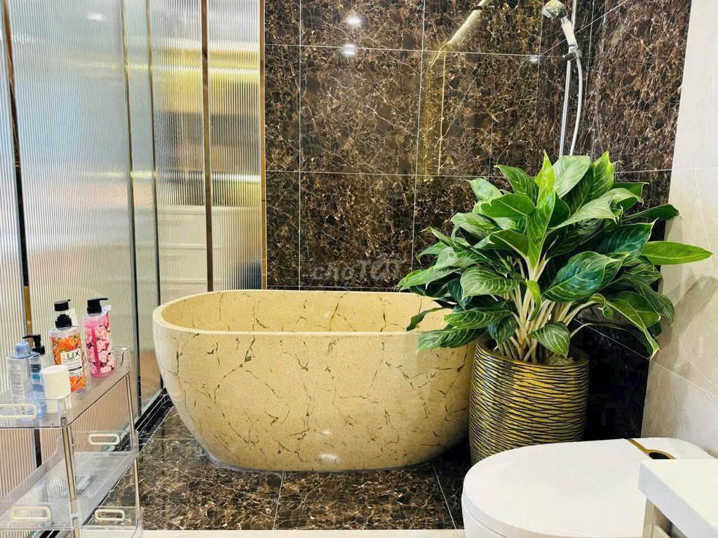 Bán căn hộ The Matrix One 113m2 view công viên, full nội thất