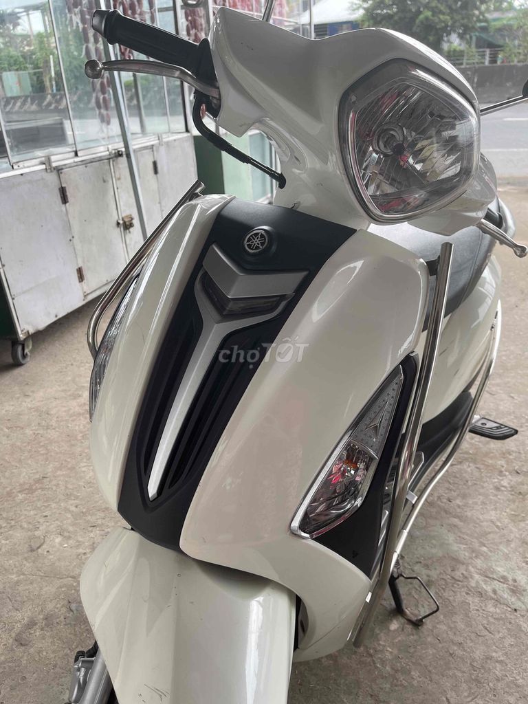 Yamaha Grande 2016 màu Trắng. Mua bán Xe máy tại Huyện Cai Lậy Tiền Giang được đăng bởi Củ Cà Rốt hình 2