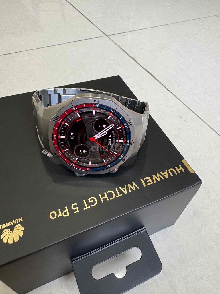 Huawei Watch GT5 Pro Titan fullbox mới 99,9%