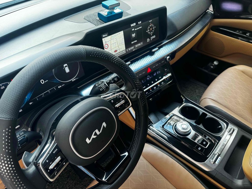 KIA Carnival 2023 Premium 87000 km. Mua bán Ô tô tại Quận 6 Tp Hồ Chí Minh được đăng bởi lucky hình 4