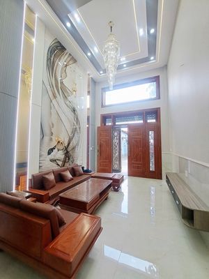 Ngộp- MT Thoại Ngọc Hầu 10m DTSD 420m2 thang máy xịn 6 tầng-chỉ11 tỷ