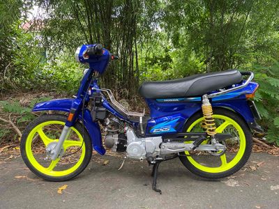 Dream hàn bs 72 dọn new..ace quan tâm alo em. Mua bán Xe máy tại Thị xã Phú Mỹ Bà Rịa - Vũng Tàu được đăng bởi Hai