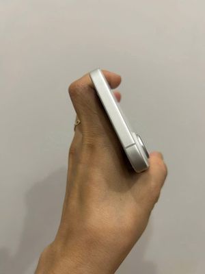 iPhone 16 màu Bạc quốc tế 128gb