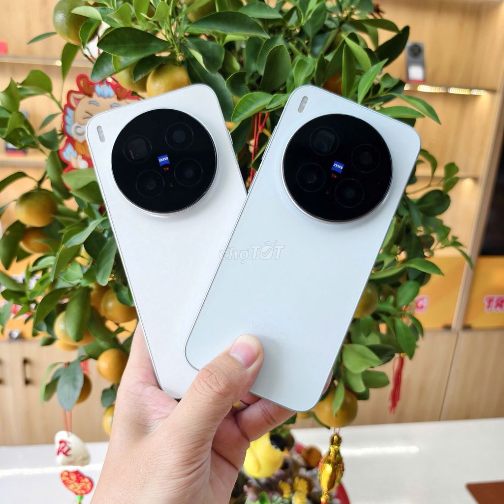 Vivo X300 Pro (16/512GB) Fullbox 𝗚𝗢𝗣𝟬₫𝗚𝗜𝗔𝗢𝗟𝗨𝗨. Mua bán Điện thoại tại Quận Ninh Kiều Cần Thơ được đăng bởi DI ĐỘNG BULL hình 1