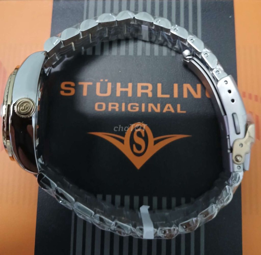 Đồng hồ pin nữ hiệu Stuhrling (Mỹ)