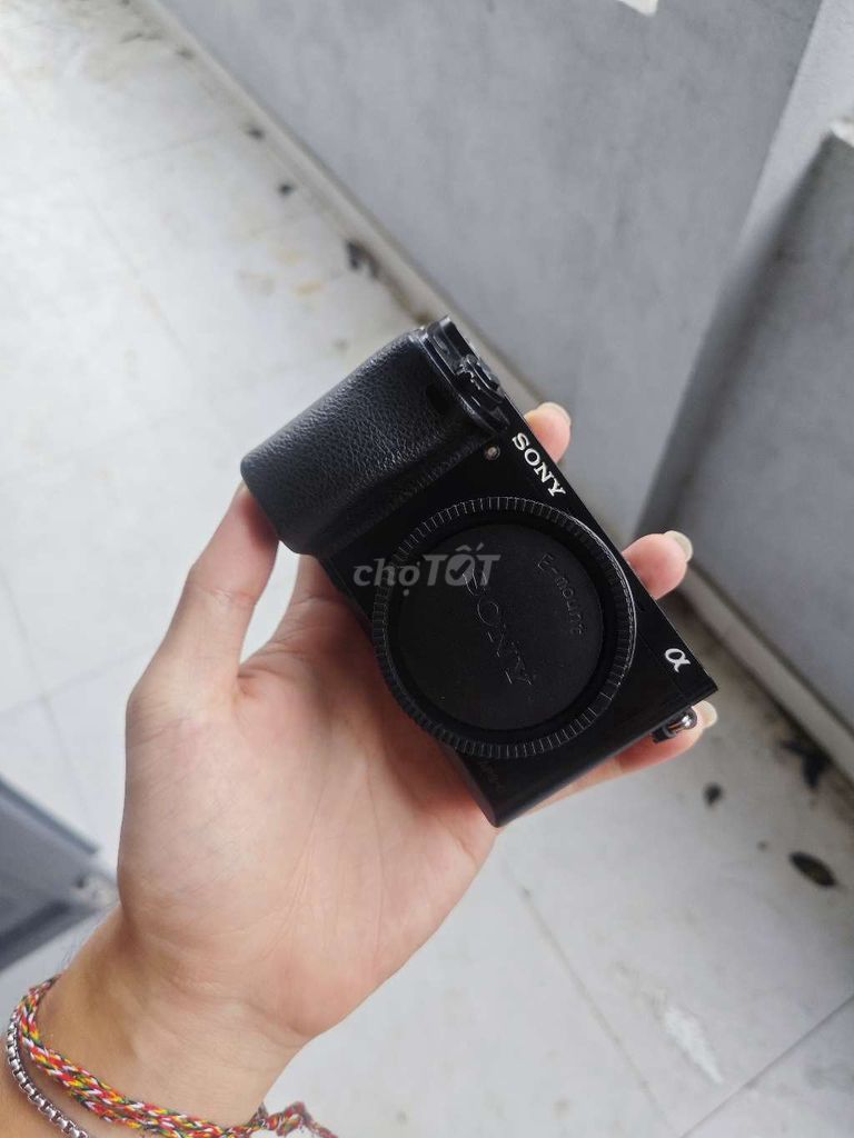 Máy ảnh Sony a6000 Đen Đã sử dụng. Mua bán Máy ảnh, Máy quay tại Quận Ngũ Hành Sơn Đà Nẵng được đăng bởi Nguyên Phạm hình 1