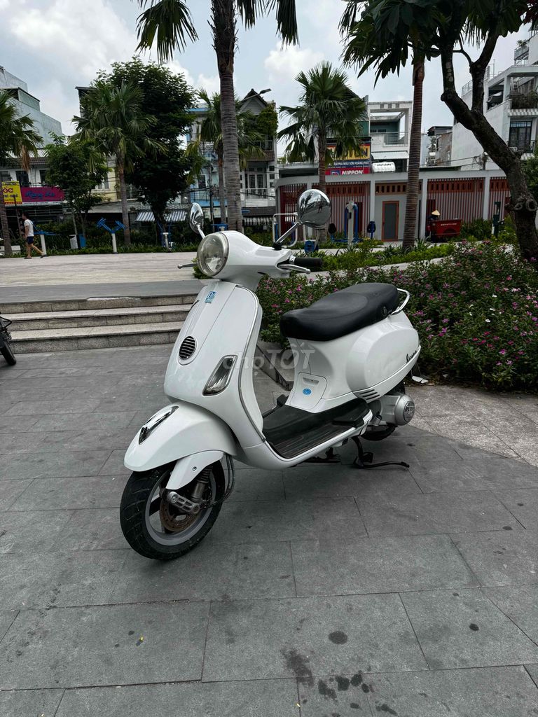 Vespa LX 125 2013 с ломбарда, госномер 59K1-29820