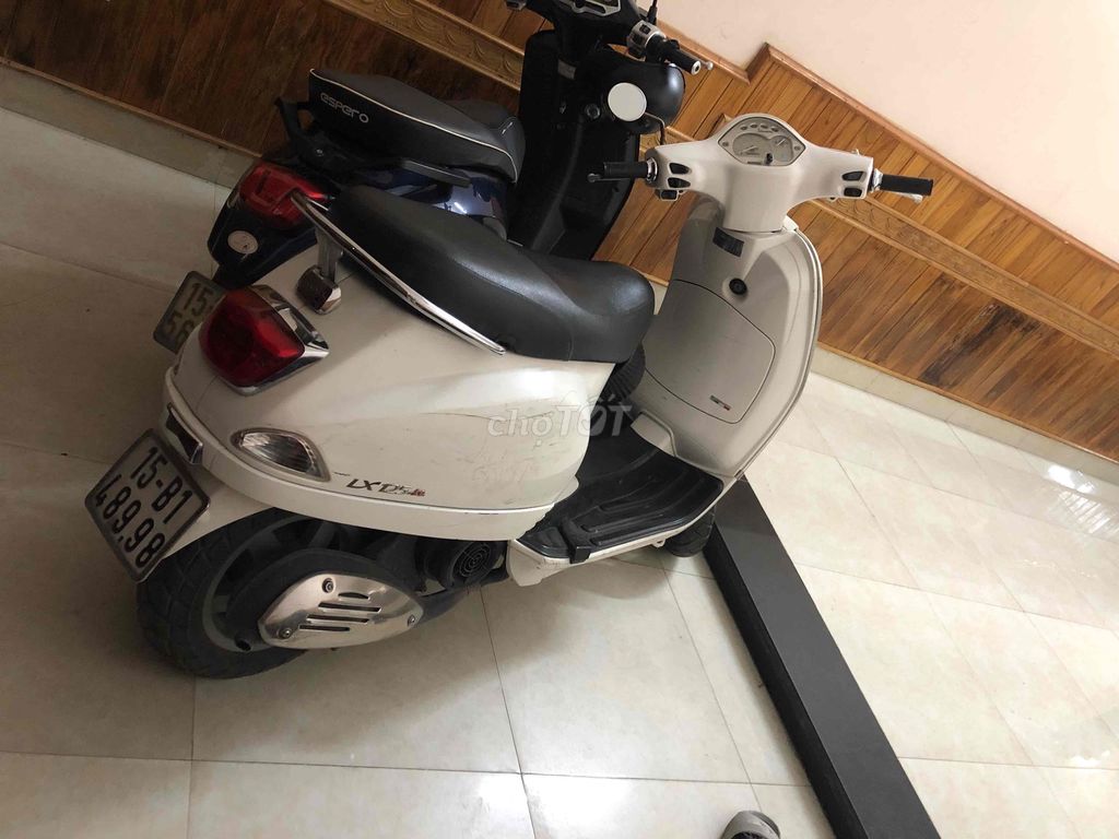 Пьяджо Веспа LX, 3 года, 125, 2012, белый