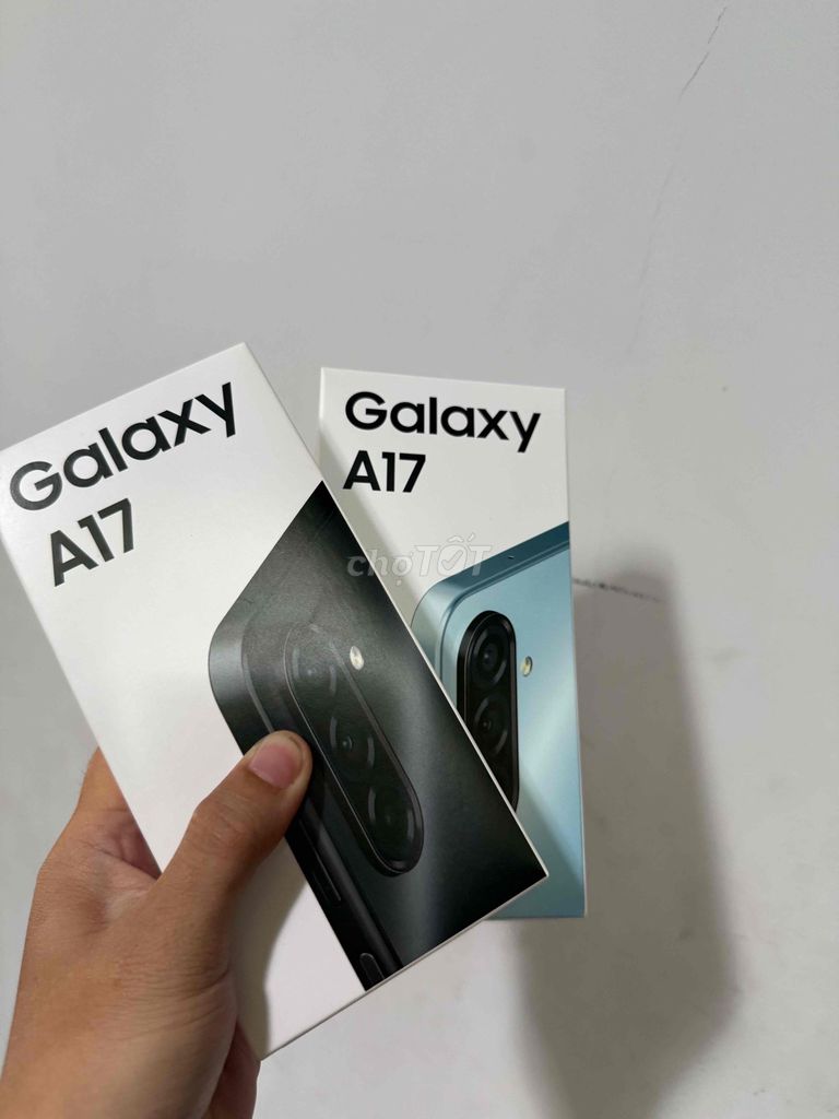 Samsung Galaxy A17 Mới chính hãng SSVN. Mua bán Điện thoại tại Quận Tân Phú Tp Hồ Chí Minh được đăng bởi Minh Sang Store Góp Bao Nợ Xấu hình 1