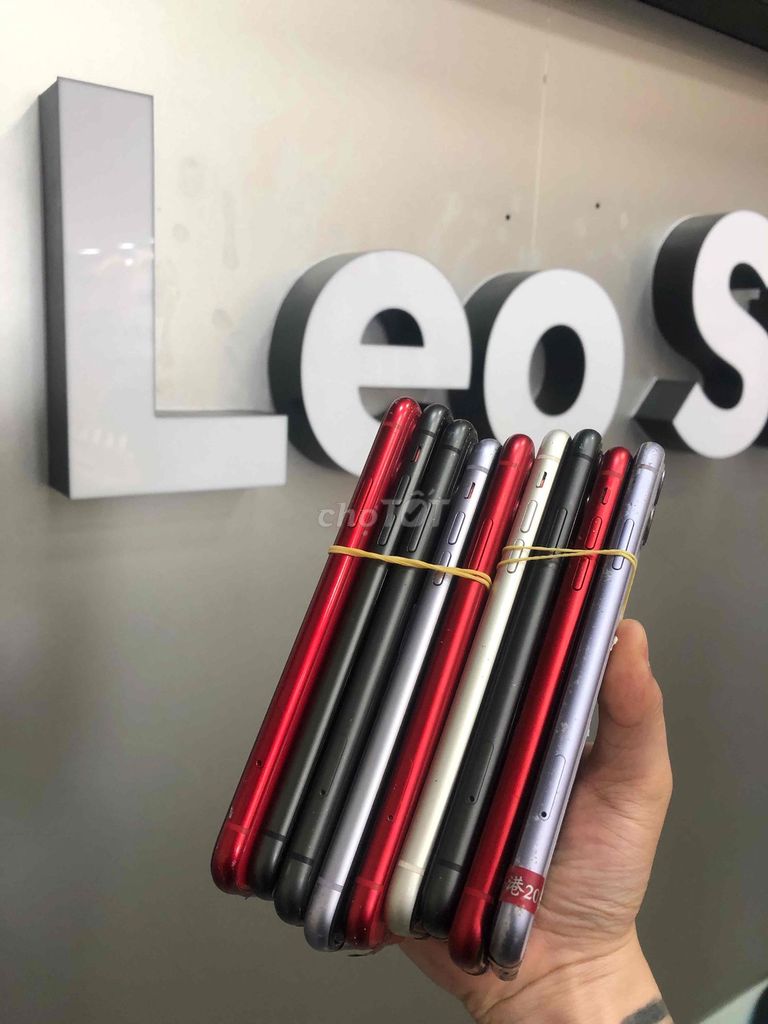 iPhone 11 64GB LL/A xấu full chức năng. Mua bán Điện thoại tại Thành phố Thủ Dầu Một Bình Dương được đăng bởi iPhong bán iPhone hình 1