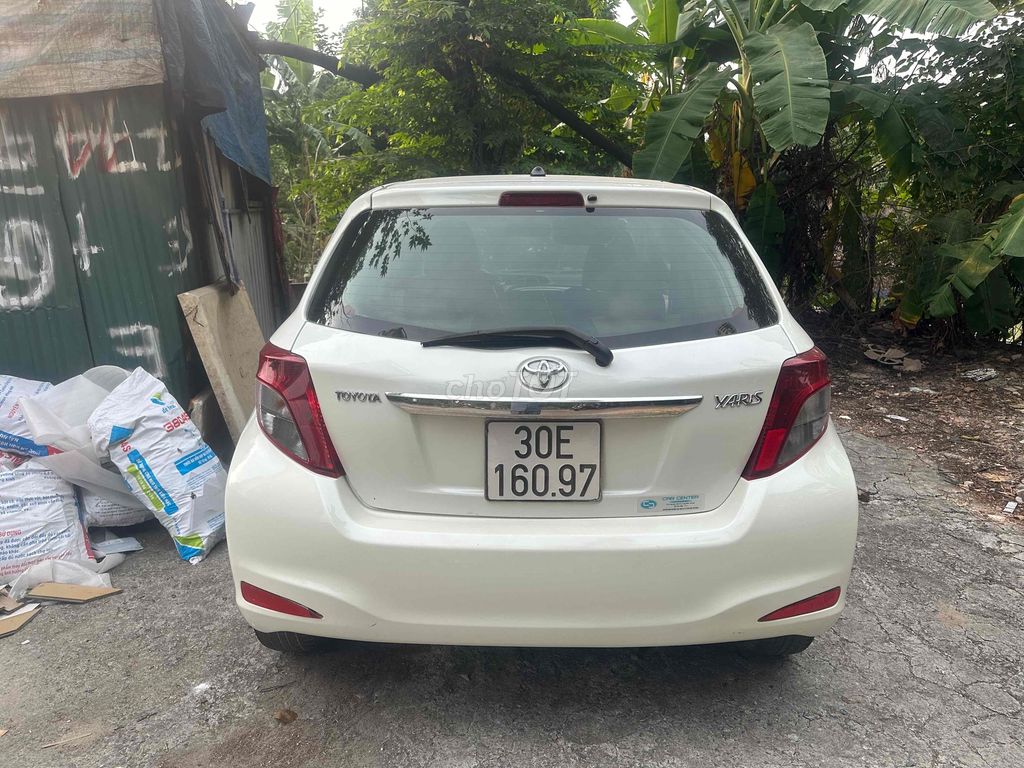 Toyota Yaris 2012 1.3 AT - 50000 km