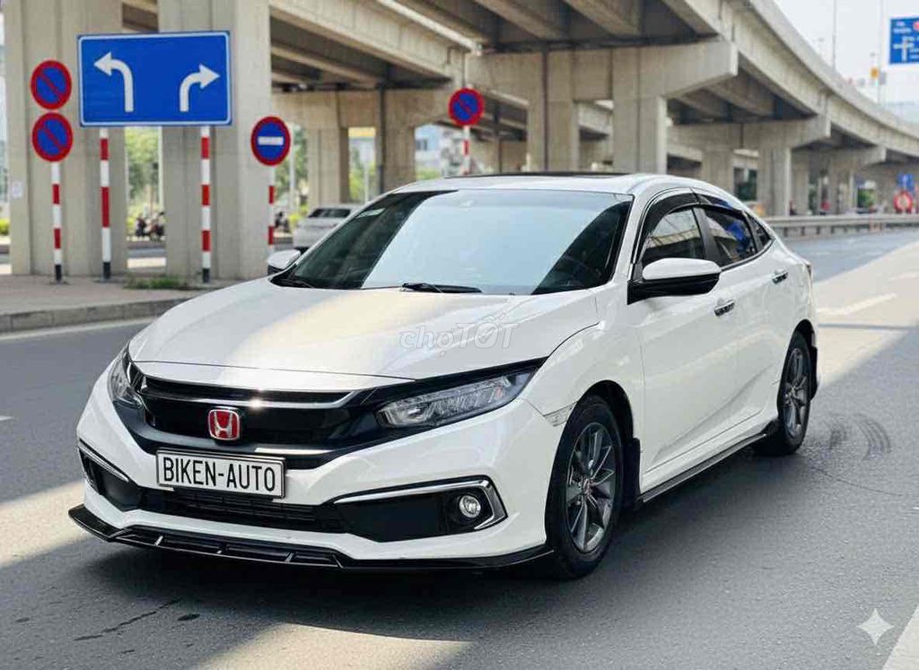 Honda Civic 2019 G 1.8 AT - 80000 km full hãng. Mua bán Ô tô tại Quận Gò Vấp Tp Hồ Chí Minh được đăng bởi lê quang minh nhật hình 3