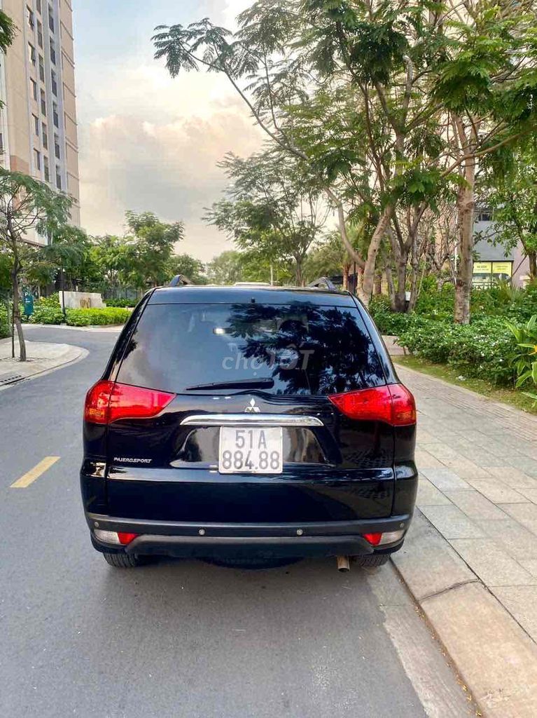 Mitsubishi Pajero Sport 2014 G 4x2 AT - 130000 km. Mua bán Ô tô tại Quận 5 Tp Hồ Chí Minh được đăng bởi Tên chưa cung cấp hình 4