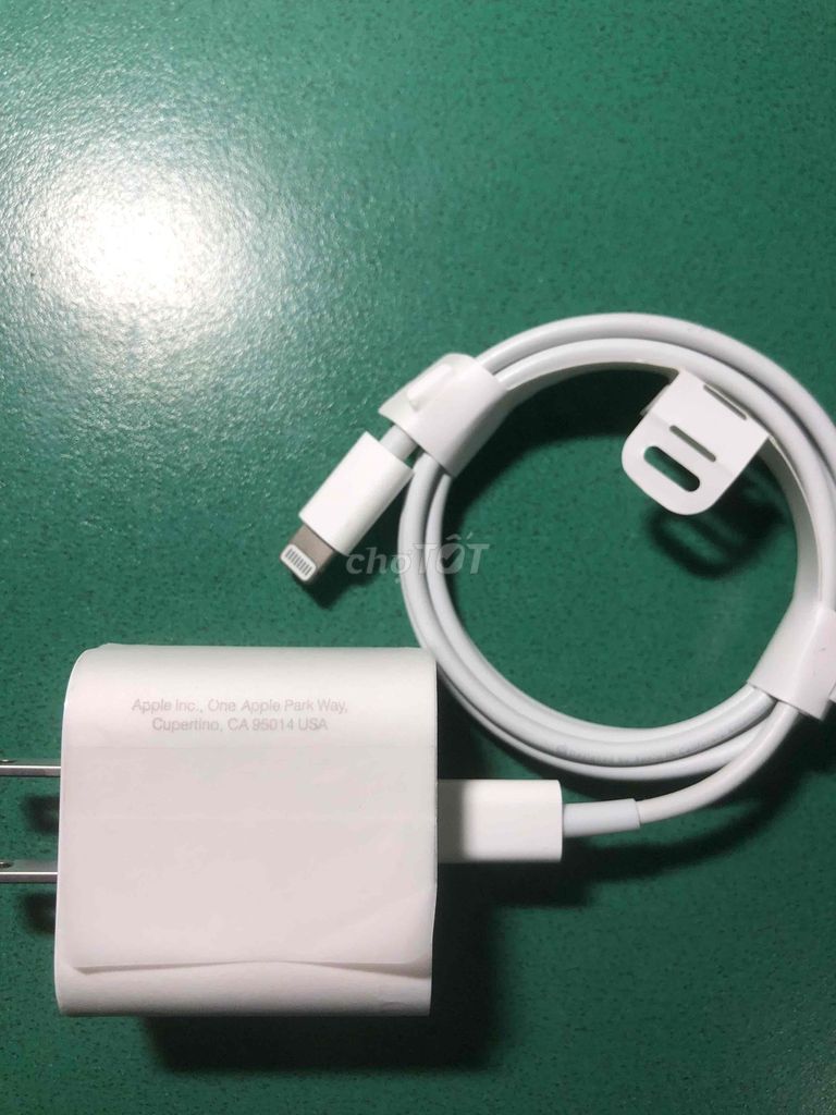 Bộ củ sạc 20W zin Apple ip14 15max(ship xuyên Tết)