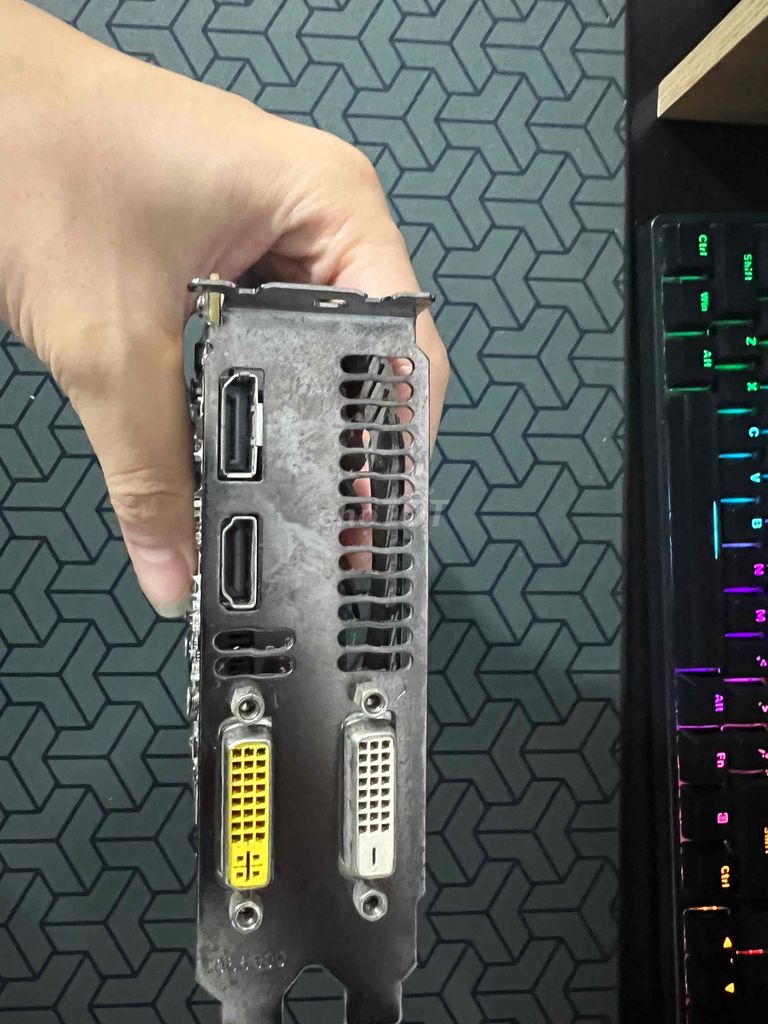 Rtx960 2g bị hỏng