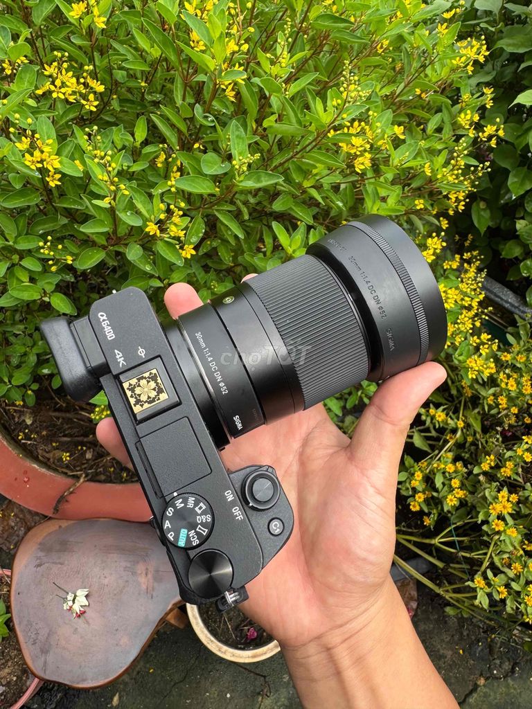 Máy ảnh Sony a6400 Sigma 30 f1.4 Đen. Mua bán Máy ảnh, Máy quay tại Thành phố Bà Rịa Bà Rịa - Vũng Tàu được đăng bởi Dương hình 1