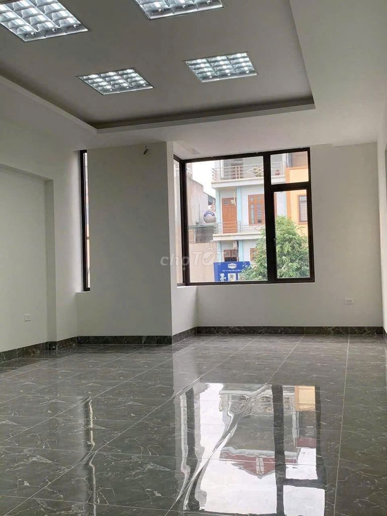Таунхаус в районе Ван Фу, 90кв.м, 4 этажа, улица 24м, под бизнес