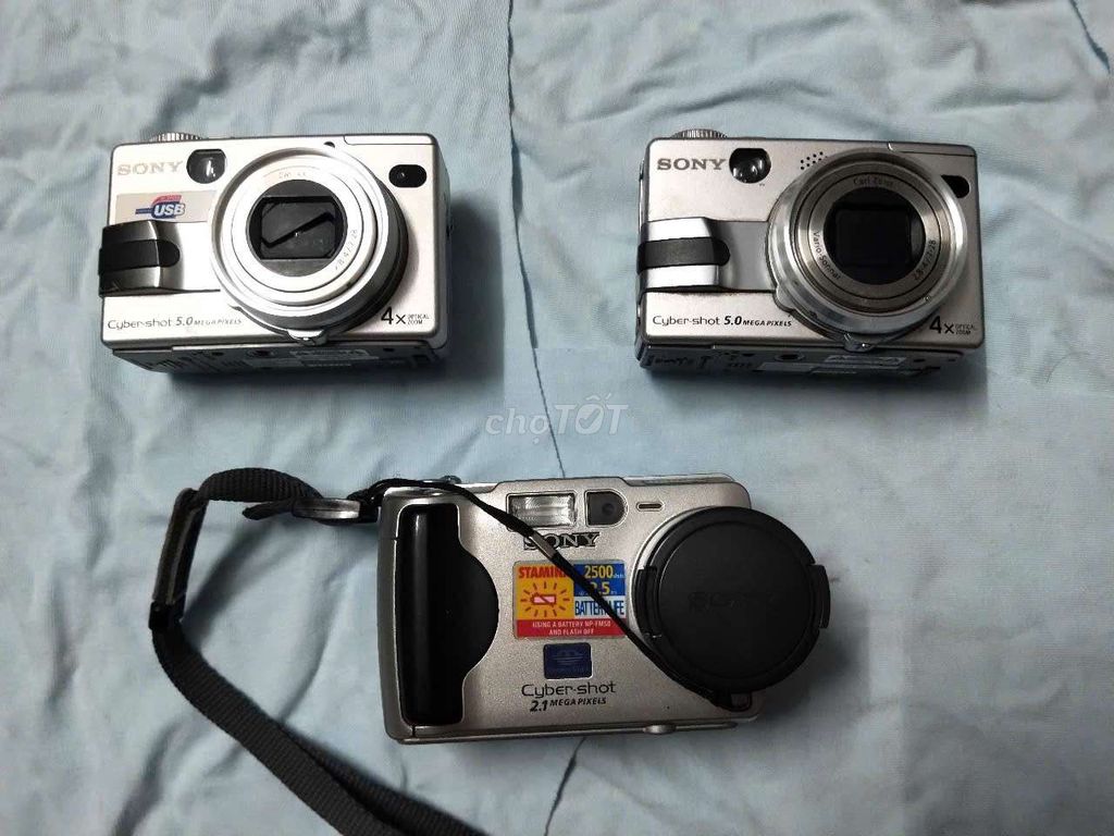 Lô 3 máy ảnh Sony giá xác nhanh gọn