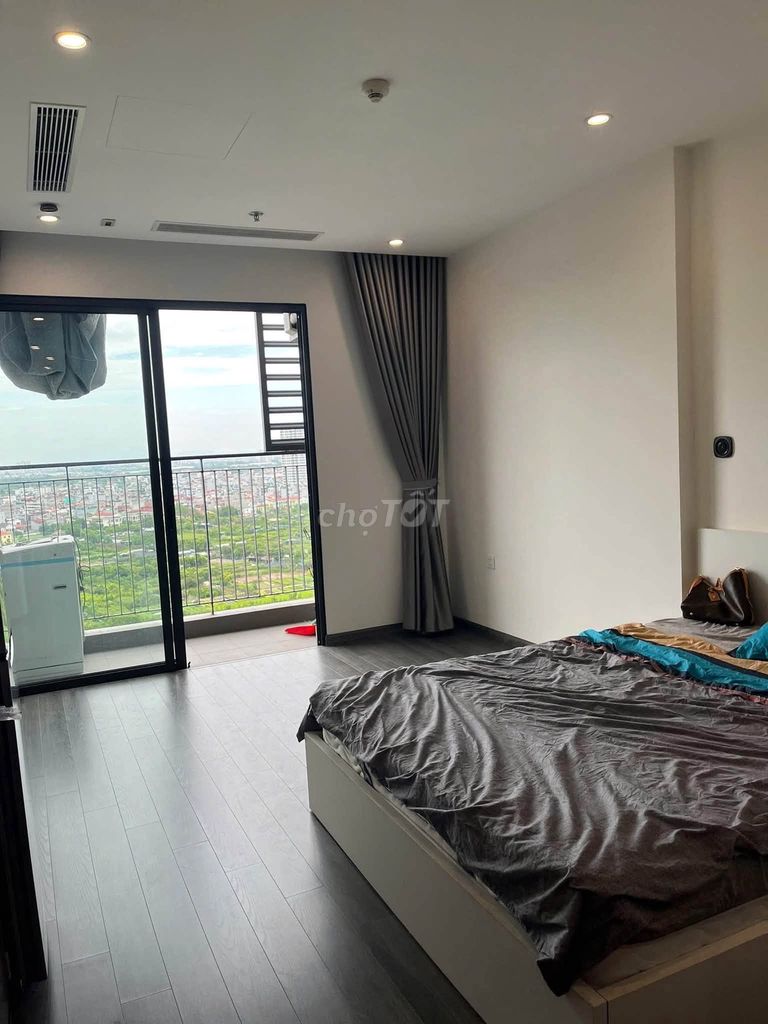 Студия R102, Vinhomes Ocean Park, вся мебель