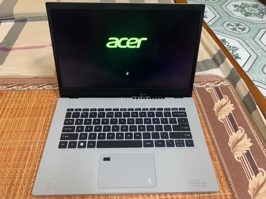 Laptop nhập Us Acer apris Vero