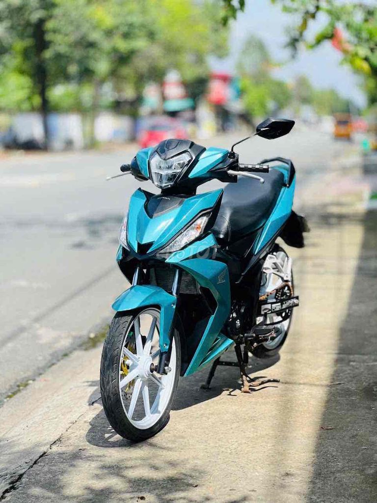 Honda Winner Xanh ngọc Côn tay. Mua bán Xe máy tại Thị xã Bến Cát Bình Dương được đăng bởi xe máy trả góp tín nghĩa  hình 9