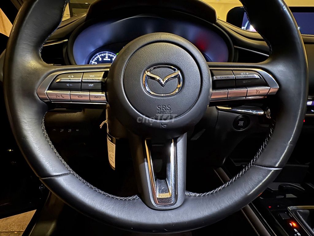 Mazda CX-30 2023 Luxury 2.0 AT - 36000 km. Mua bán Ô tô tại Thành phố Thủ Đức Tp Hồ Chí Minh được đăng bởi Trần Quốc Vũ hình 2