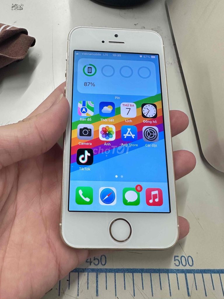 Apple iPhone SE 2016 64GB Vàng. Mua bán Điện thoại tại Huyện Hóc Môn Tp Hồ Chí Minh được đăng bởi Thành Đạt hình 1