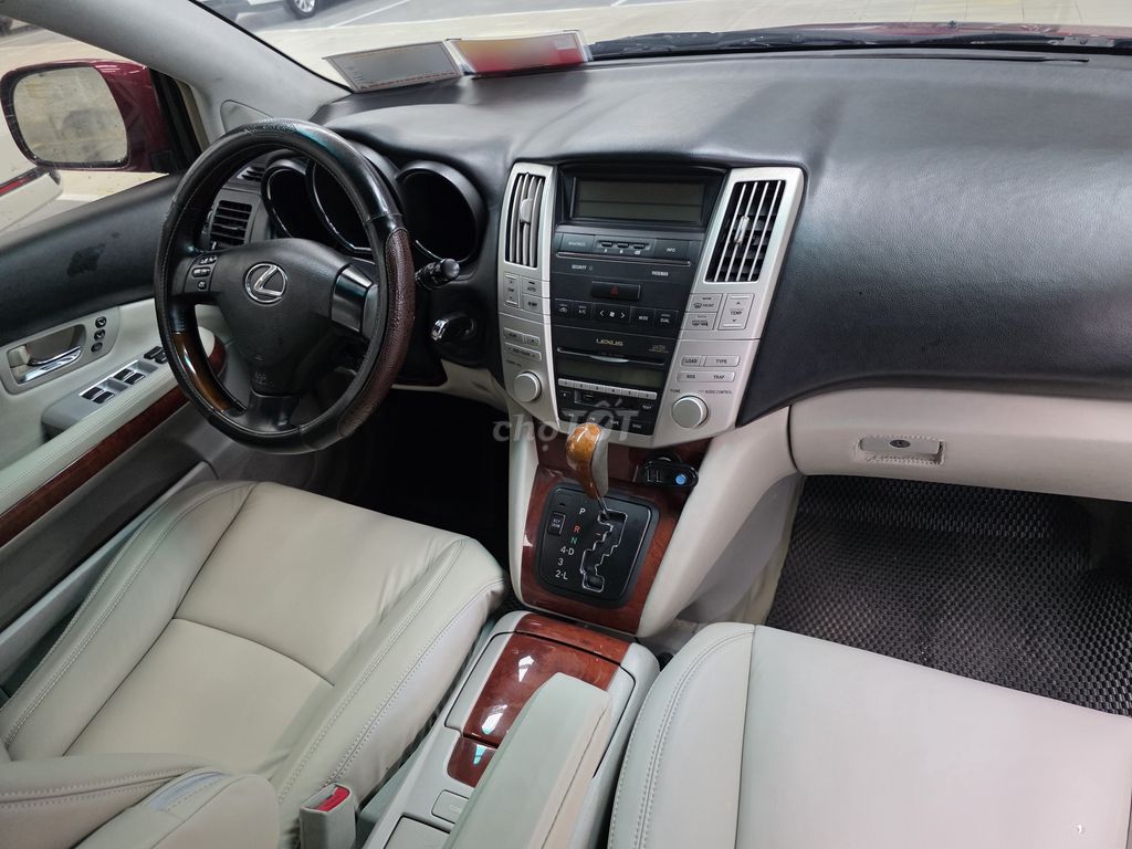 Lexus RX330 đăng ký lần đầu 2007 - 215000 km. Mua bán Ô tô tại Quận 12 Tp Hồ Chí Minh được đăng bởi Quốc Việt hình 11