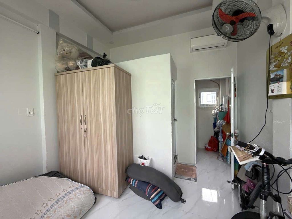 Chính chủ bán nhà Đường Lương Văn Can, P15, Q8.. Mua bán nhà ở tại Quận 8 Tp Hồ Chí Minh được đăng bởi Nguyễn Bảo hình 3