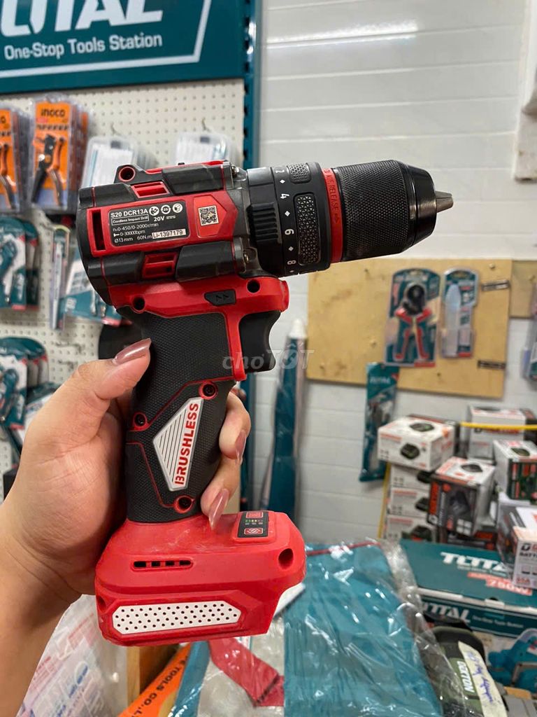 Máy khoan pin SPUNPRO DCR13A Đỏ Đen Đã qua sử dụng. Mua bán Đồ dùng văn phòng tại Huyện Châu Thành Hậu Giang được đăng bởi Dụng cụ cơ khí Mái Dầm  hình 1