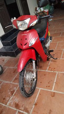Xe số Honda Wave 100 màu đỏ đã qua sử dụng. Mua bán Xe máy tại Huyện Thanh Trì Hà Nội được đăng bởi Quốc Hiệu