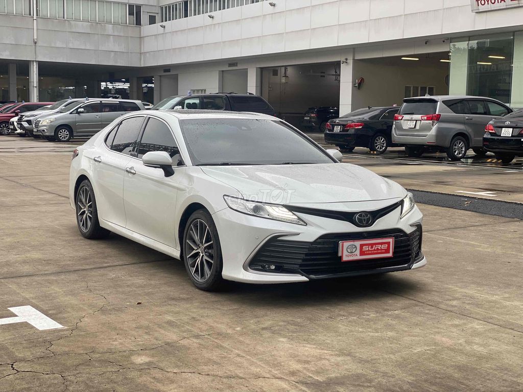 Toyota Camry 2022 2.5 Q - 59000 km. Mua bán Ô tô tại Quận Bình Thạnh Tp Hồ Chí Minh được đăng bởi Toyota Sure hình 1