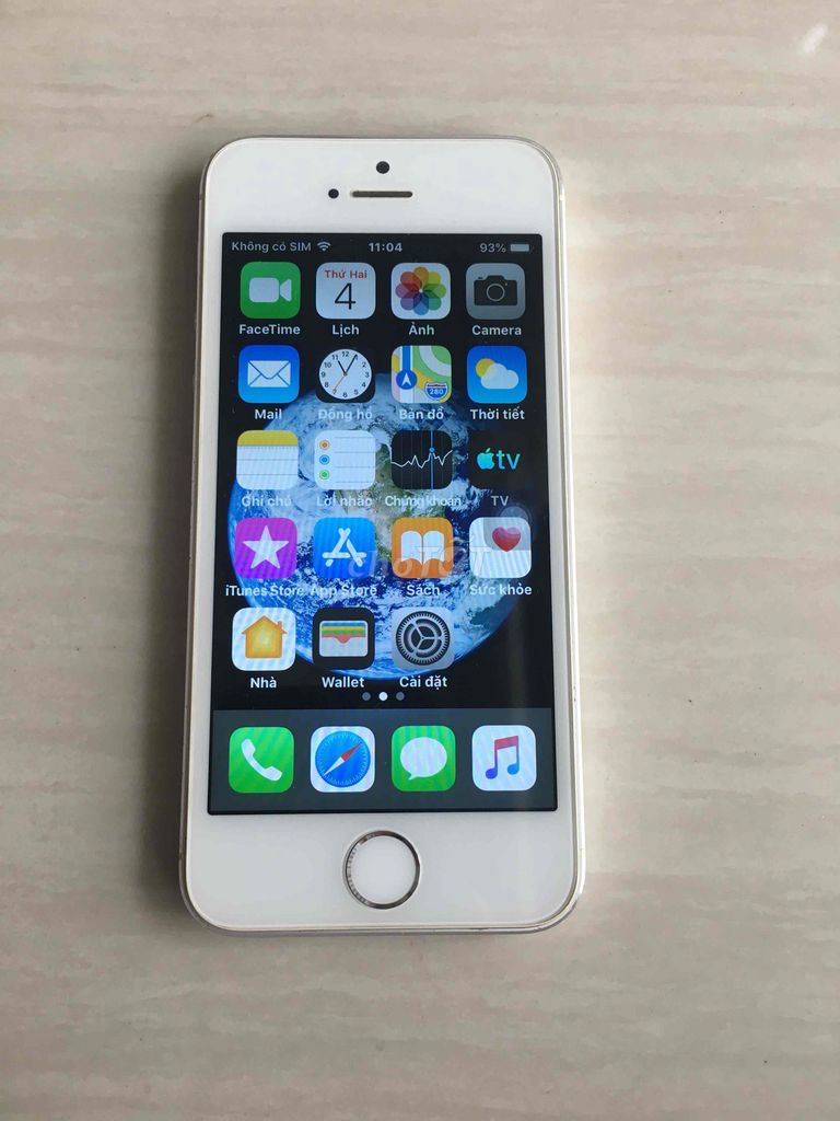 Apple iPhone 5s 16GB Trắng Đã dùng. Mua bán Điện thoại tại Quận 4 Tp Hồ Chí Minh được đăng bởi Thanh Nguyen hình 1