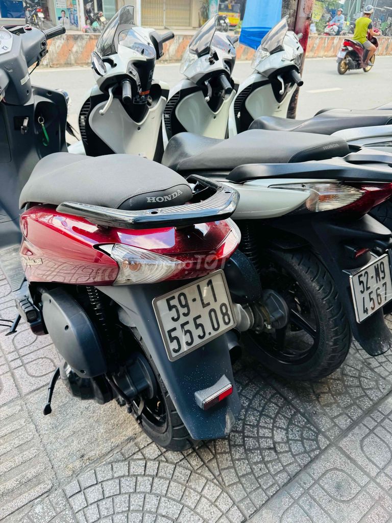 Dylan đỏ 2004 9 chủ BSTP có góp có giao lưu xe. Mua bán Xe máy tại Quận 7 Tp Hồ Chí Minh được đăng bởi Hoàng Lambada hình 1