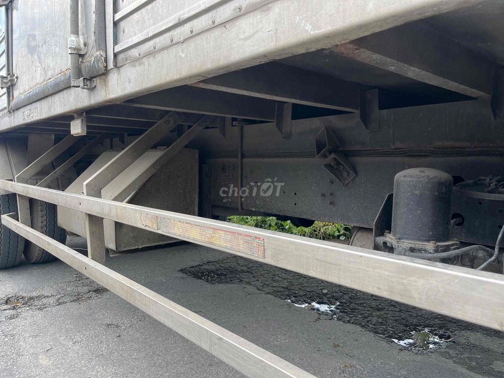 Hino 8,2t kín inox 2008 chính chủ hoặc đổi xe 15 t. Mua bán Xe tải, xe ben tại Huyện Đức Hòa Long An được đăng bởi hynguyen hynguyen hình 4