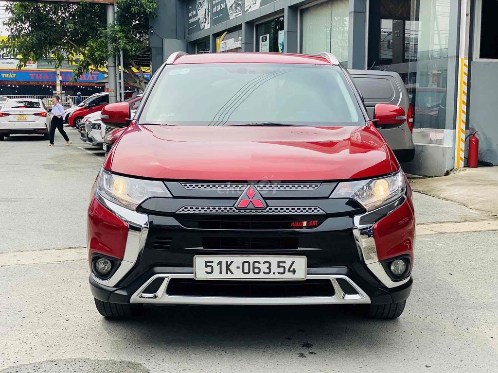 Mitsubishi Outlander 2021 2.0CVT chạy 45.000km