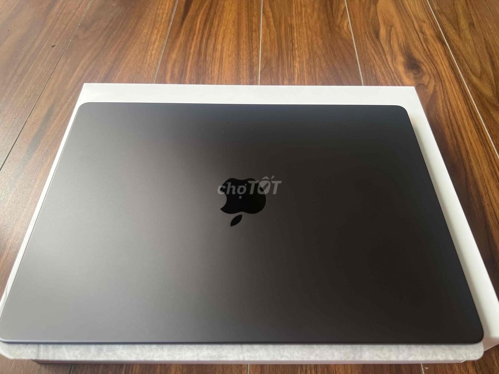 Macbook Pro 14 M3 Pro đen 18g-512g Care+ 03.2027